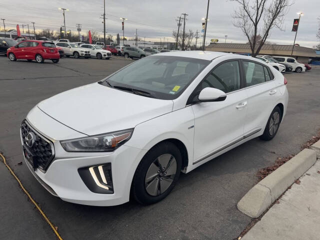 2020 Hyundai IONIQ Hybrid for sale at Axio Auto Boise in Boise, ID