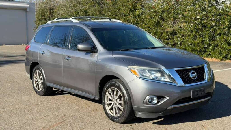 2015 Nissan Pathfinder SV