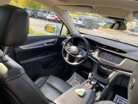 2019 Cadillac XT5 Premium Luxury