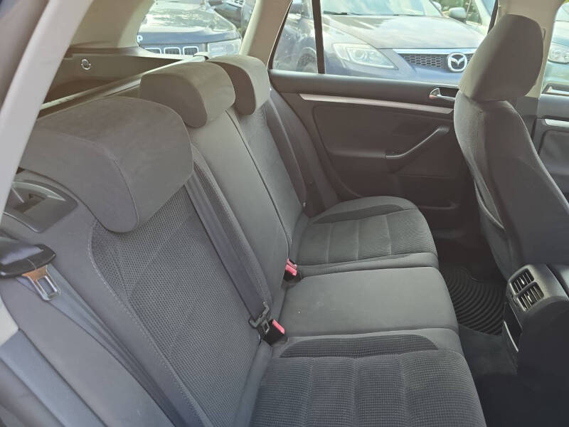 2009 Volkswagen Jetta SportWagen S