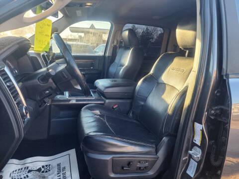 2015 RAM 3500 Laramie