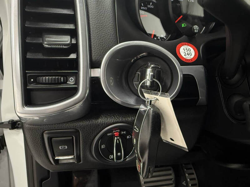 2015 Porsche Cayenne S