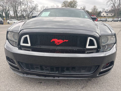 2014 Ford Mustang V6