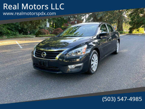 2014 Nissan Altima for sale at Real Motors LLC in Milwaukie OR