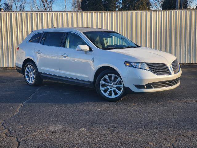 2015 Lincoln MKT for sale at Miller Auto Sales in Saint Louis MI