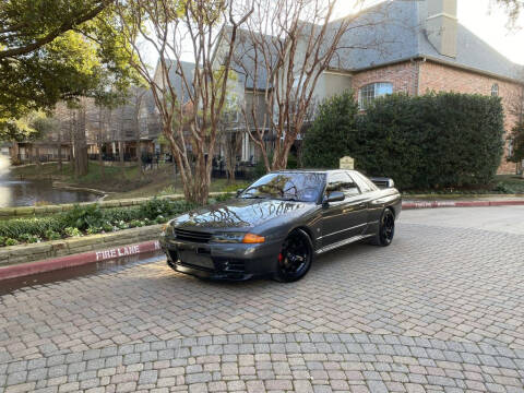 1991 Nissan SKYLINE R32 for sale at Car Maverick in Addison TX