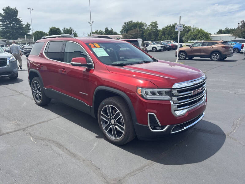 2023 GMC Acadia SLT