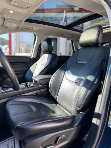 2017 Ford Edge Titanium