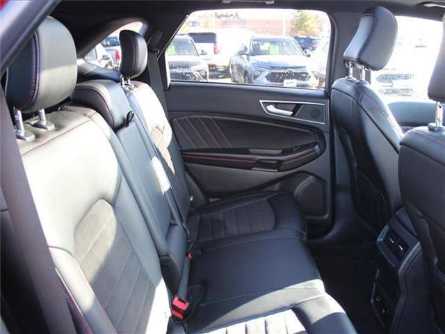 2021 Ford Edge