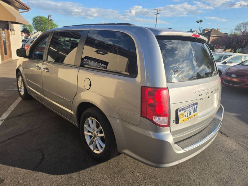 2016 Dodge Grand Caravan SXT Plus