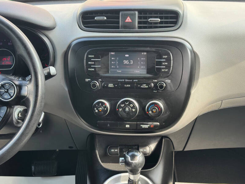 2016 Kia Soul +