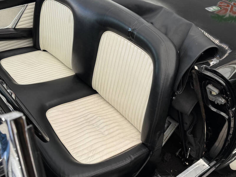 1955 Ford Thunderbird