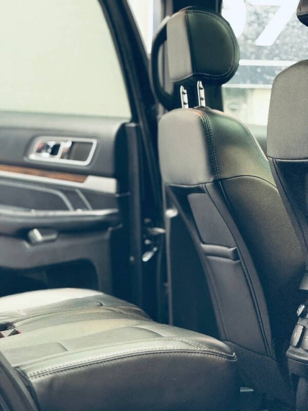 2017 Ford Explorer Limited