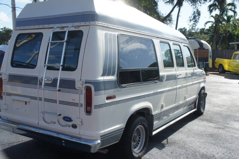 1990 Ford E-Series E-150