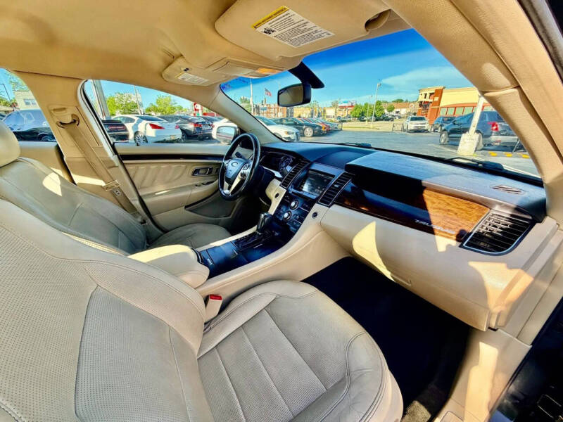 2014 Ford Taurus Limited