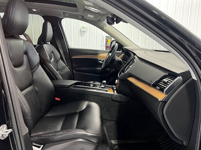 2023 Volvo XC90 B6 Plus Bright Theme 7P