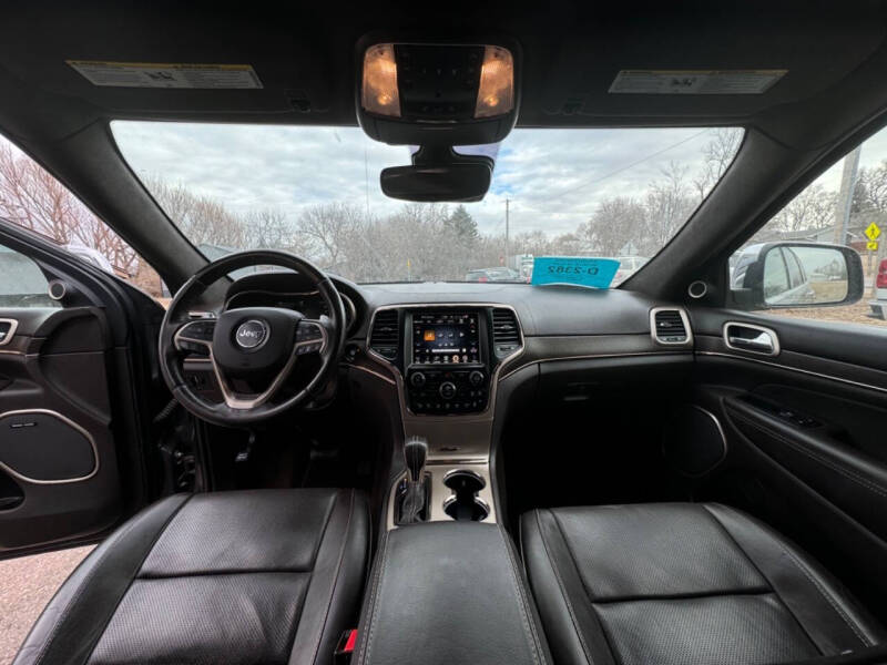 2017 Jeep Grand Cherokee Summit