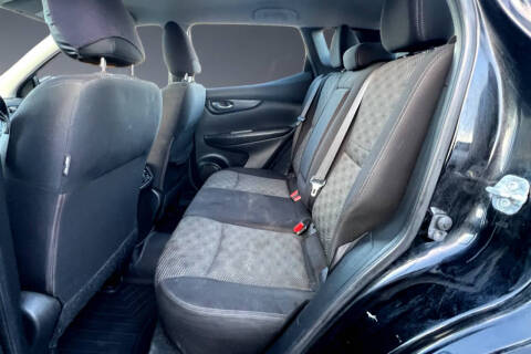 2017 Nissan Rogue Sport SV