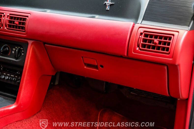 1990 Ford Mustang LX 5.0