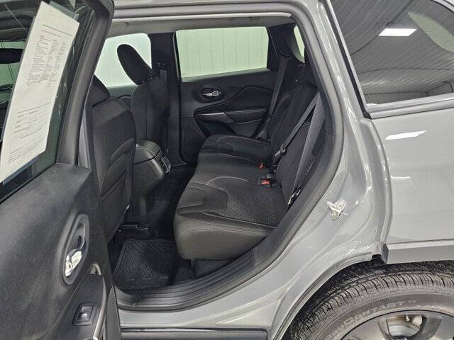 2021 Jeep Cherokee Freedom