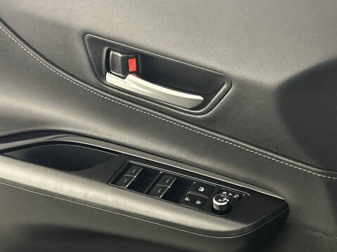 2024 Toyota Venza LE