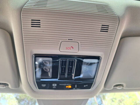 2025 Volkswagen Atlas Peak Edition 4Motion