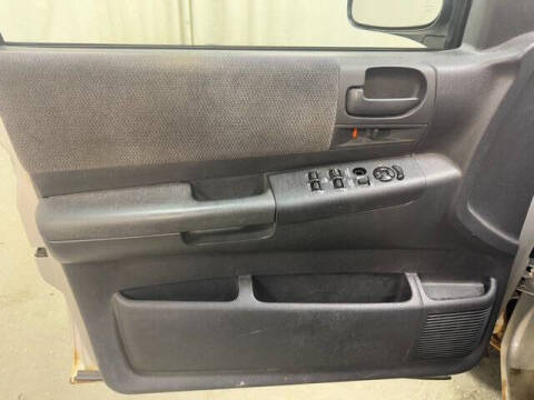 2004 Dodge Dakota SLT