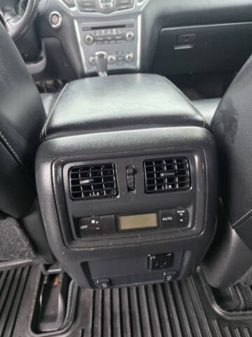 2017 Nissan Pathfinder S