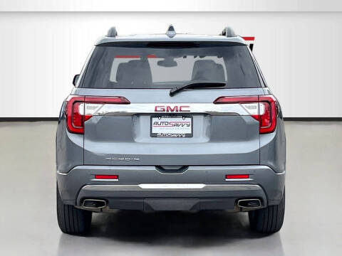 2022 GMC Acadia Denali
