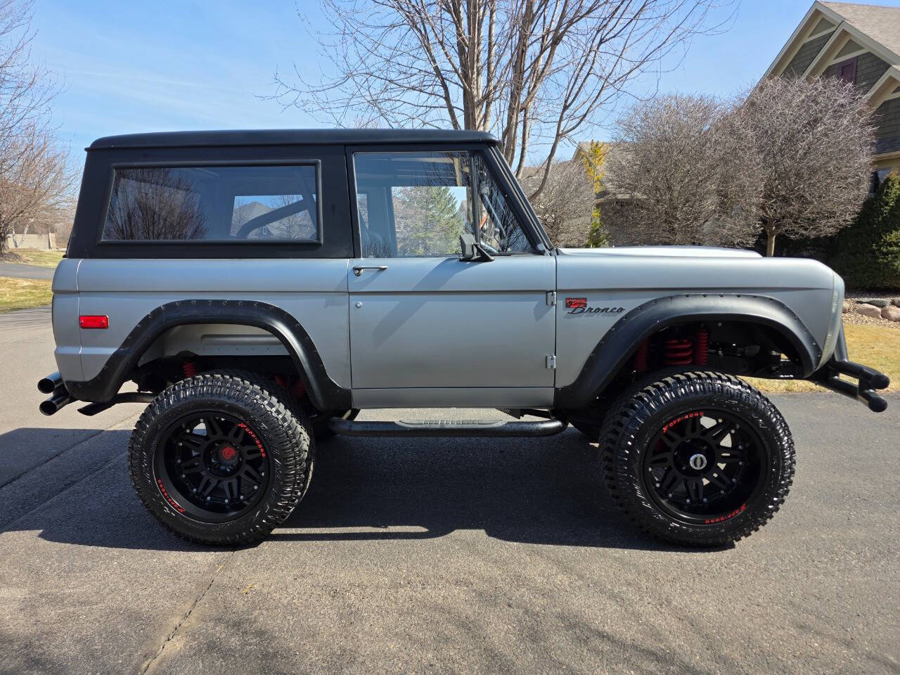 1971 Ford Bronco 1