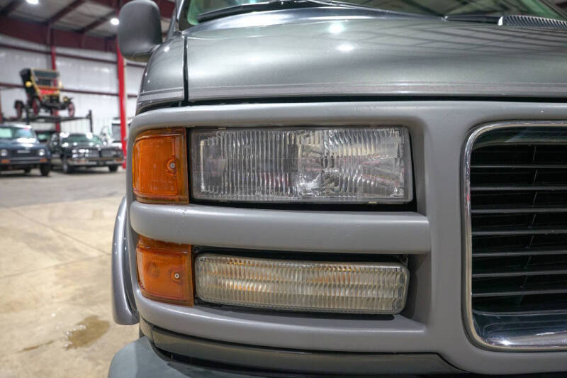 1999 GMC Savana G1500