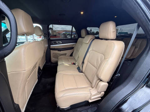 2017 Ford Explorer XLT