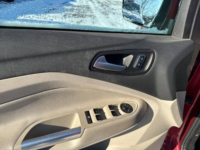 2016 Ford Escape SE