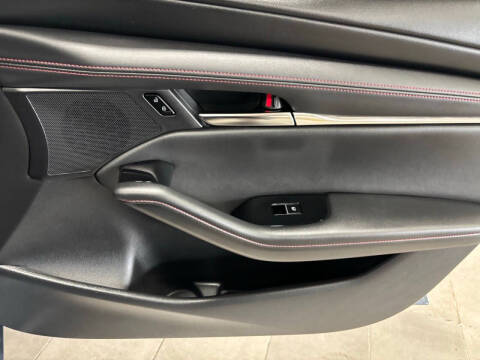 2025 Mazda Mazda3 Hatchback 2.5 S Carbon Edition