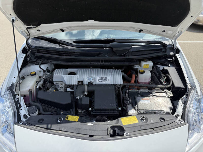 2013 Toyota Prius Two