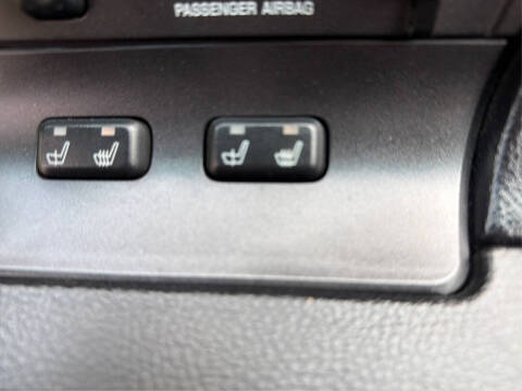 2005 Ford Thunderbird Deluxe
