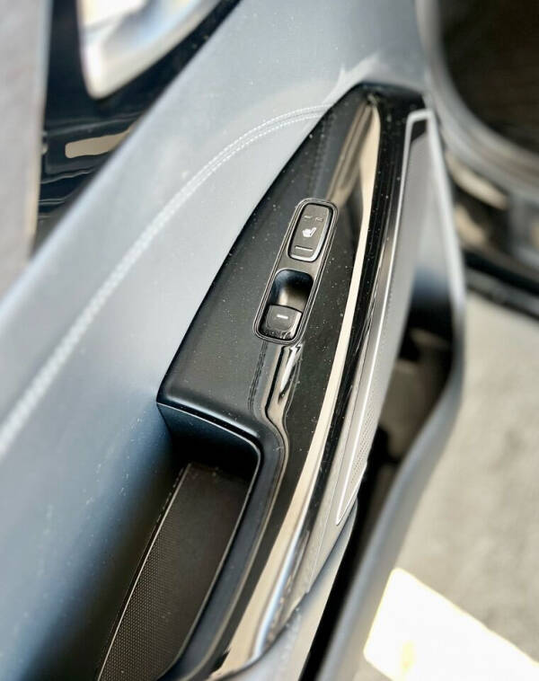 2018 Kia Cadenza Premium