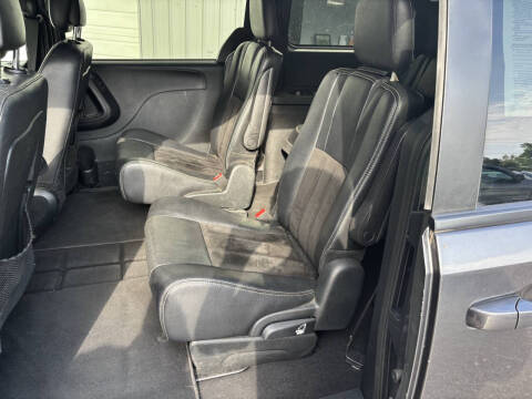 2016 Dodge Grand Caravan SXT Plus