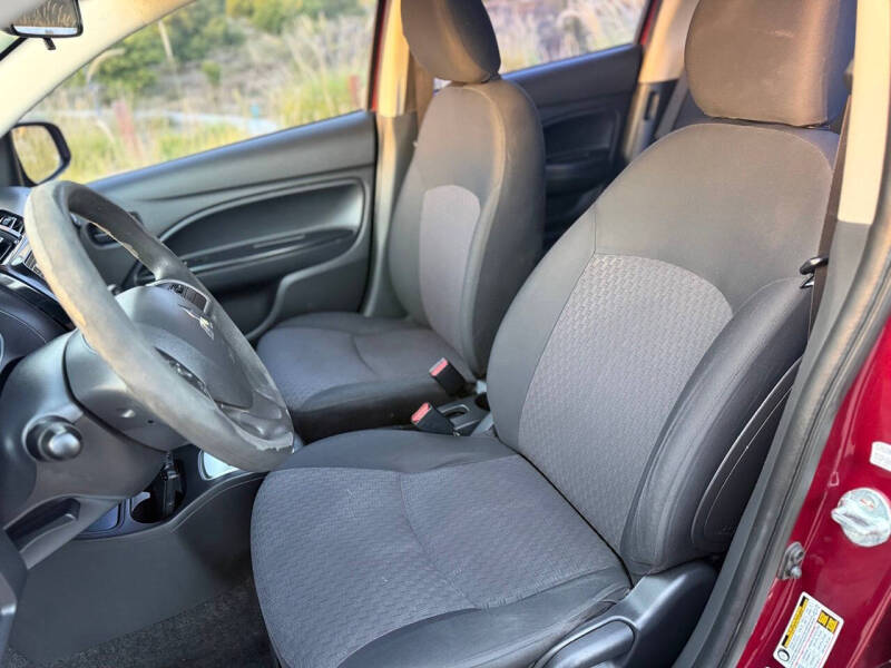 2020 Mitsubishi Mirage ES