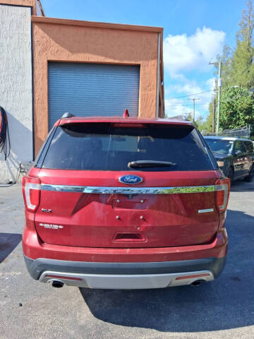 2017 Ford Explorer XLT