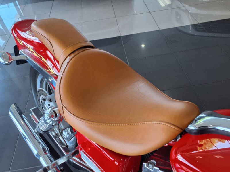 2001 Harley-Davidson Dyna Wide Glide CVO