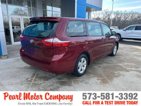 2017 Toyota Sienna L 7-Passenger
