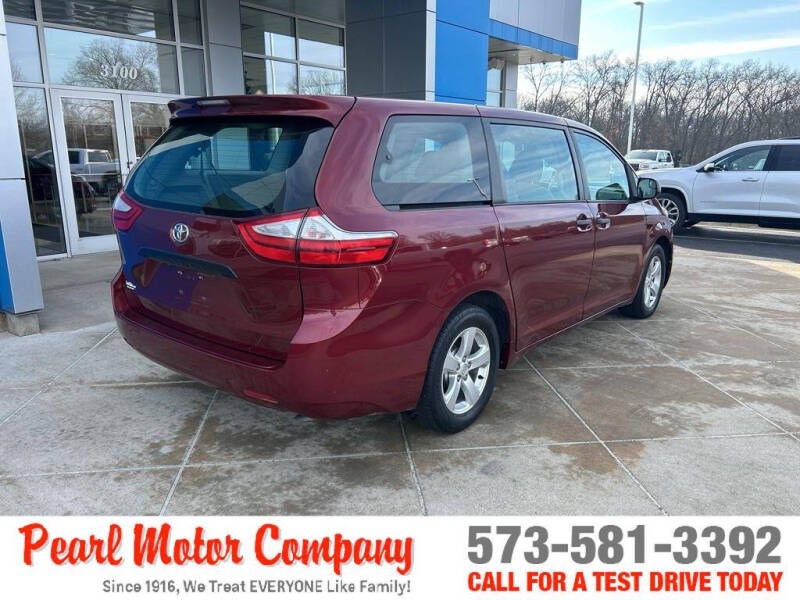 2017 Toyota Sienna L 7-Passenger