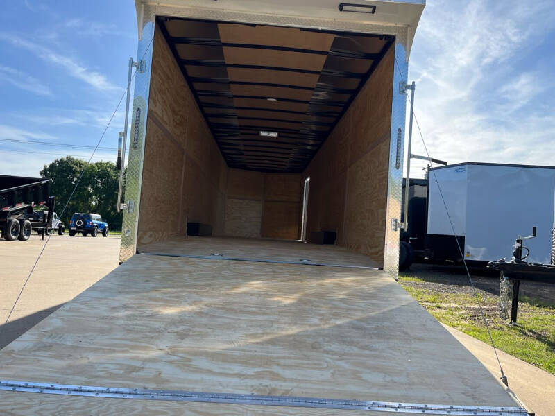 2024 Continental Cargo 8.5x32 Enclosed Trailer