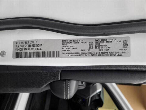 2024 Jeep Grand Cherokee Anniversary Edition 4xe