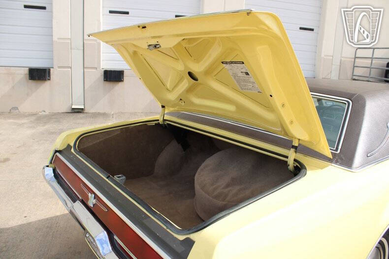 1972 Ford Thunderbird