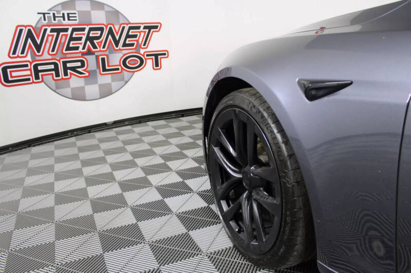 2021 Tesla Model S Plaid