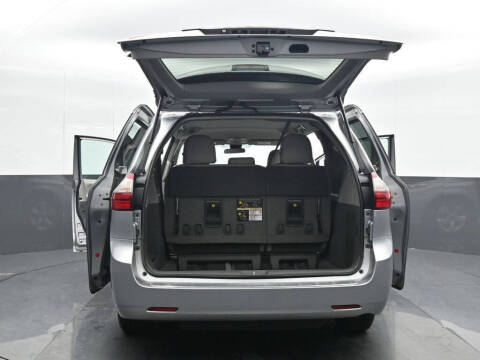 2020 Toyota Sienna L 7-Passenger