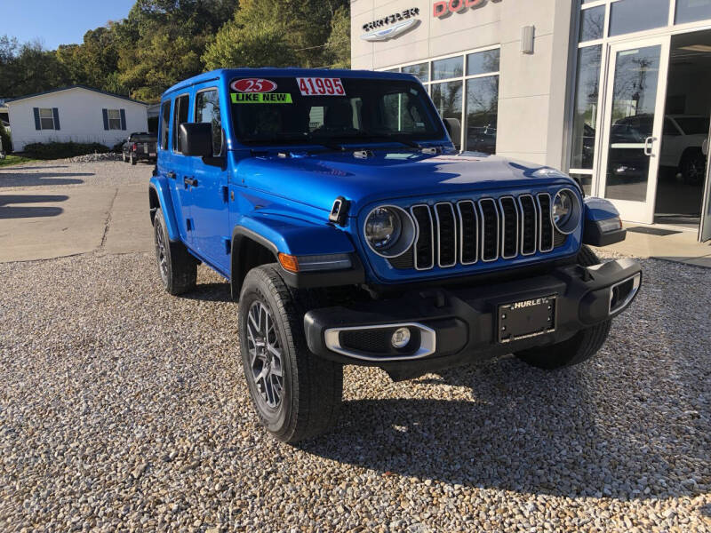 2025 Jeep Wrangler 4-Door Sahara's photo
