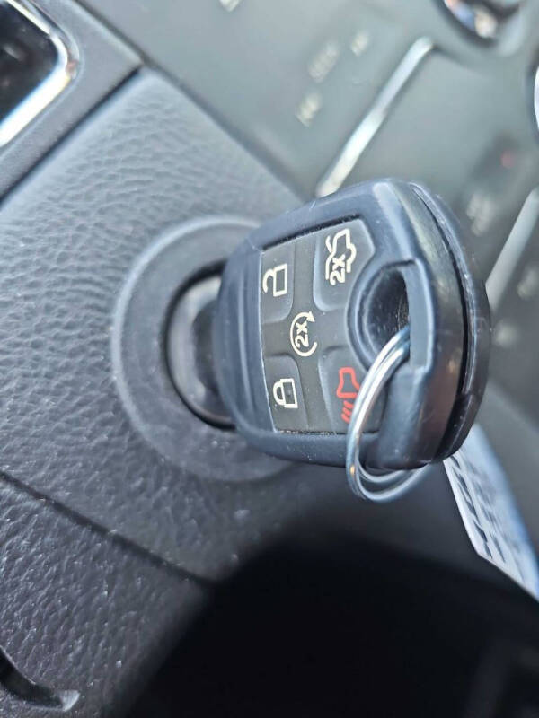 2013 Ford Taurus SEL